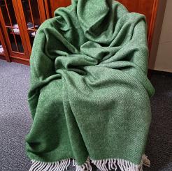 Koc wełniany z frędzlami 150x200 DIAGONAL wełna nowozelandzka zielony