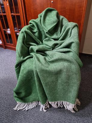 Koc wełniany z frędzlami 150x200 DIAGONAL wełna nowozelandzka zielony