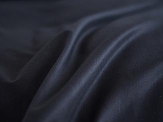 Pościel satyna bawełniana 160x200 Ruffy Premium czarna z falbanką