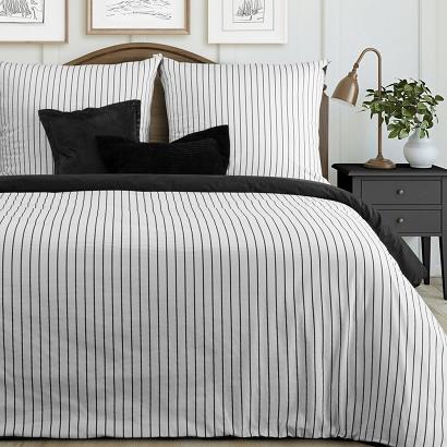 Pościel satynowa RAYA 220x200 Eurofirany biała czarna w paski