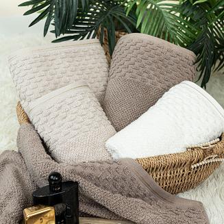 Ręcznik bawełniany NEPTUN 70x140 kremowy ze złotą nitką