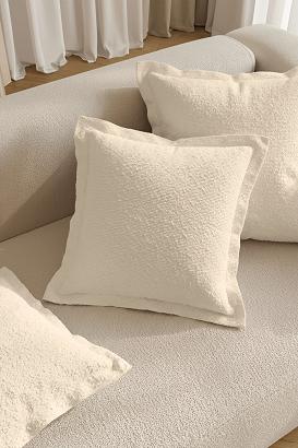 Poszewka dekoracyjna Dreamy boucle 40x40 beżowa miękka o strukturze boucle z plisą