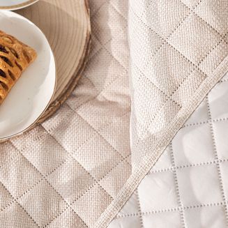 Narzuta dekoracyjna MOLLY 220x240cm pikowana strukuralna ciepły beżowy