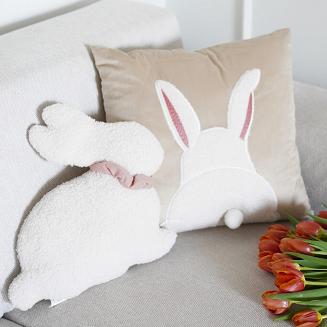 Poszewka dekoracyjna BUNNY 45x45 beżowa Futrzana Puszysta Miła