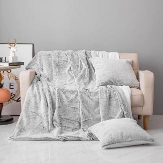 Poszewka dekoracyjna Rabbit 45x45 szara futrzana