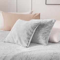 Poszewka dekoracyjna Rabbit 45x45 szara futrzana