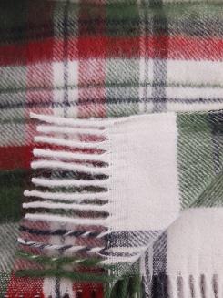 Koc wełniany z frędzlami 160x200 kratka szkocka