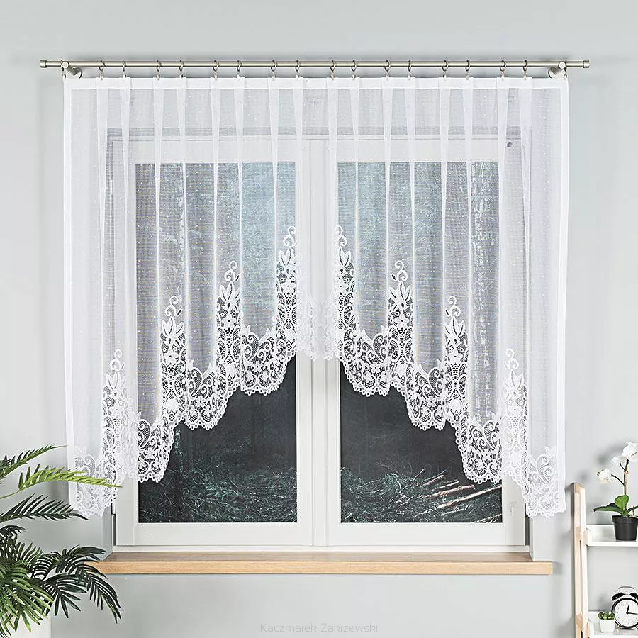 Firanka żakardowa gotowa na żabki BERENIKA 330x140 biała
