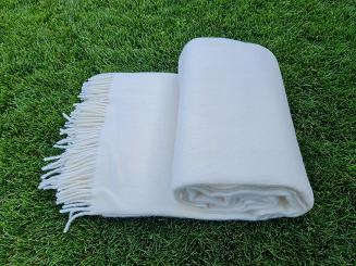 Koc wełniany z frędzlami 150x200 DIAGONAL wełna nowozelandzka ekri