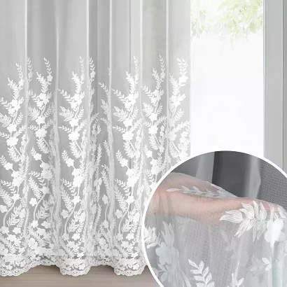 Firana gotowa na przelotkach TALINA 300x250 Eurofirany biała haftowana w botaniczny kwiatowy  motyw