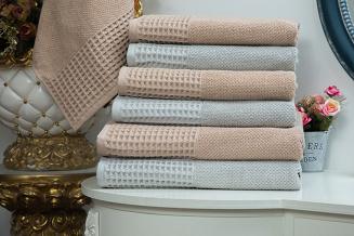 Ręcznik bawełniany WAFFLE 70x140 beżowy