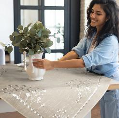 Obrus dekoracyjny ADELINE 85x85 Eurofirany beżowy