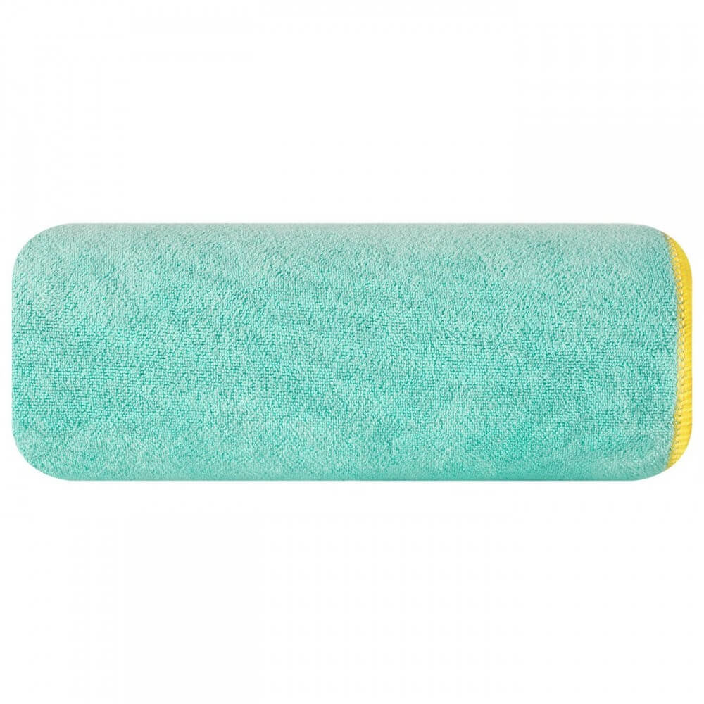 Szybkoschnący ręcznik plażowy